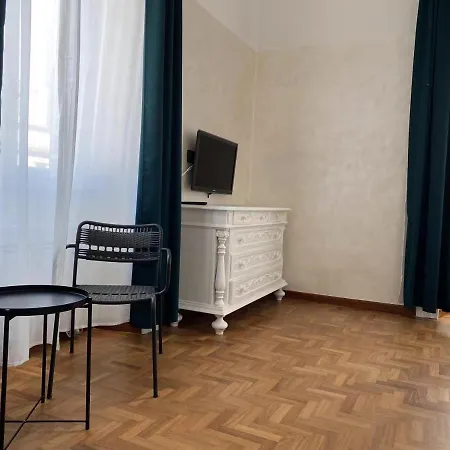 Cavour 44616 Rzym
