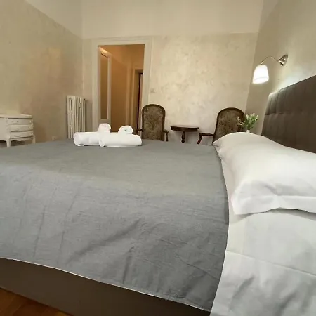 Cavour 44616