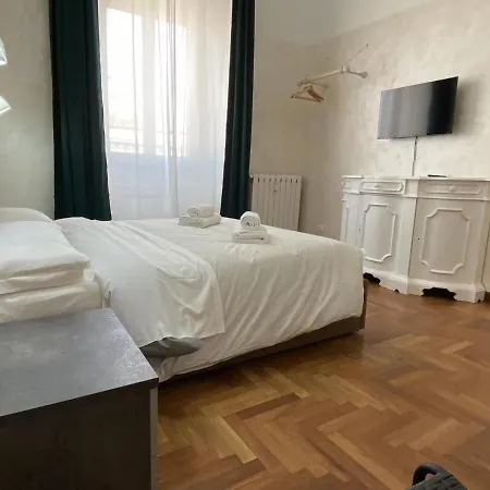Cavour 44616 Rzym