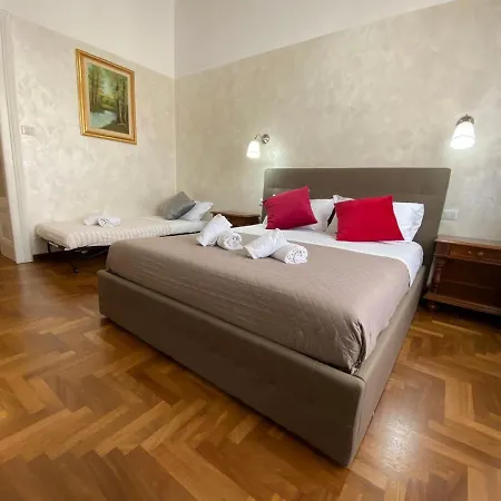 Cavour 44616 Apartament *