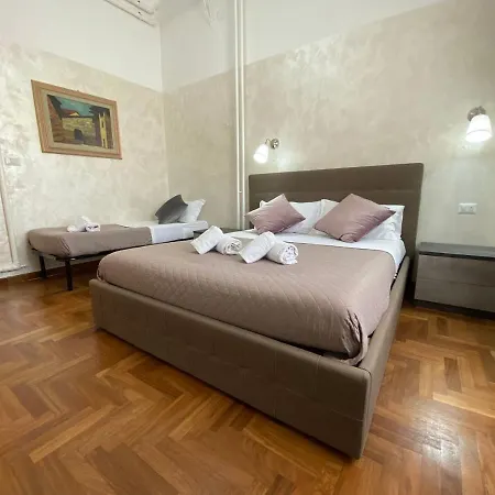 Cavour 44616 Apartament