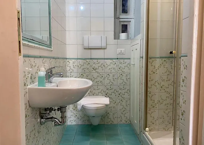 Cavour 44616 Appartamento Roma