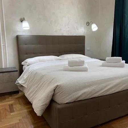 Lägenhet Cavour 44616